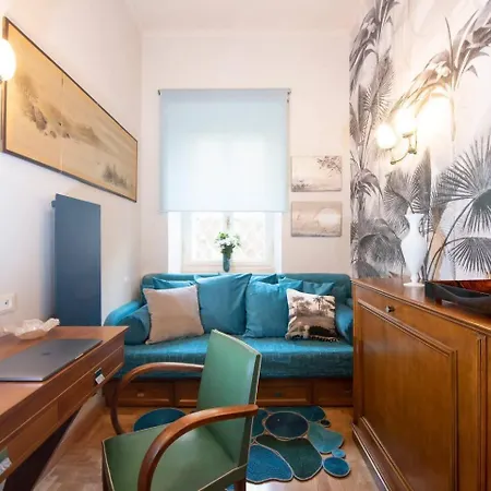 Maison Et Lorangerie Rome